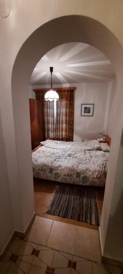 Hof Am Brunnen Appartement Cornaiano Buitenkant foto